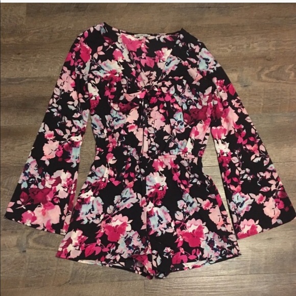 Charlotte Russe Other - Charlotte Russe Floral Romper / Medium